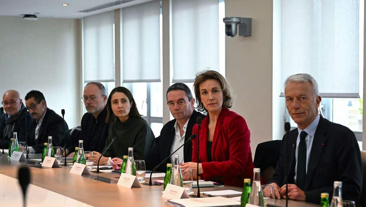 Réforme des retraites : En plein conclave, les syndicats furieux contre l’option d’un départ à 66,5 ans