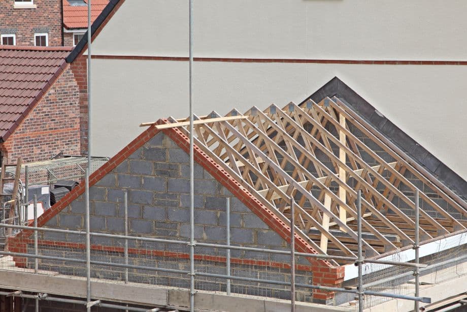 Prix d’une extension maison de 20m² réalisée soi-même : ce qu’il faut vraiment prévoir