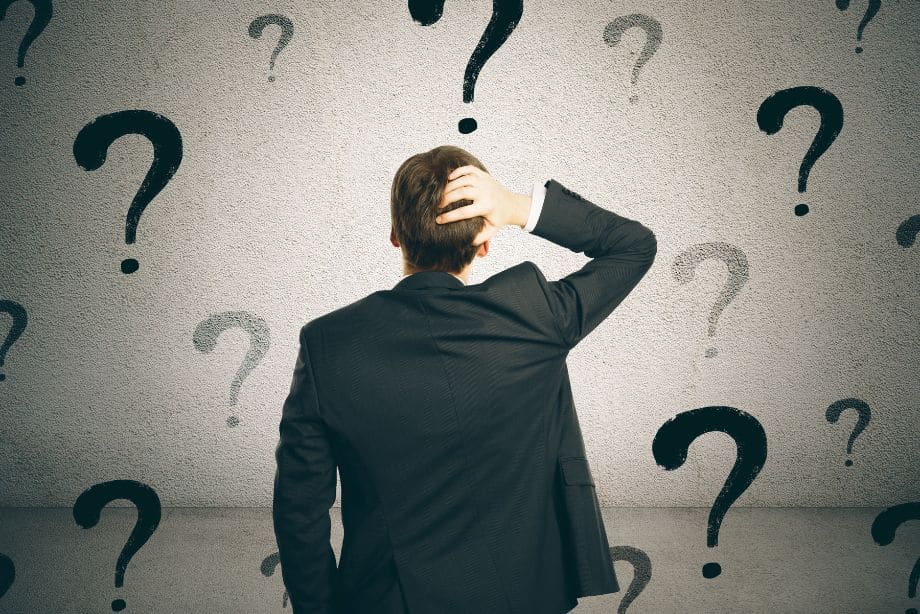 Convocation par la police sans motif précisé : que risquez-vous vraiment ?