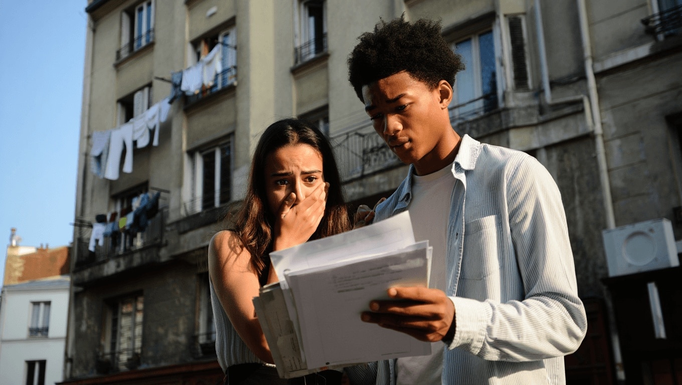 Immobilier, il faut désormais 23 ans pour acheter
contre 14 il y a 50 ans : l’accès au logement de plus en plus
compliqué