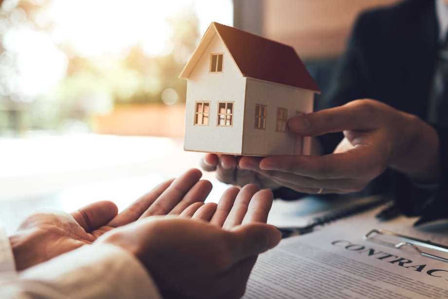 Pourquoi les prix immobiliers à Rouen augmentent en mars alors que les loyers restent stables ?