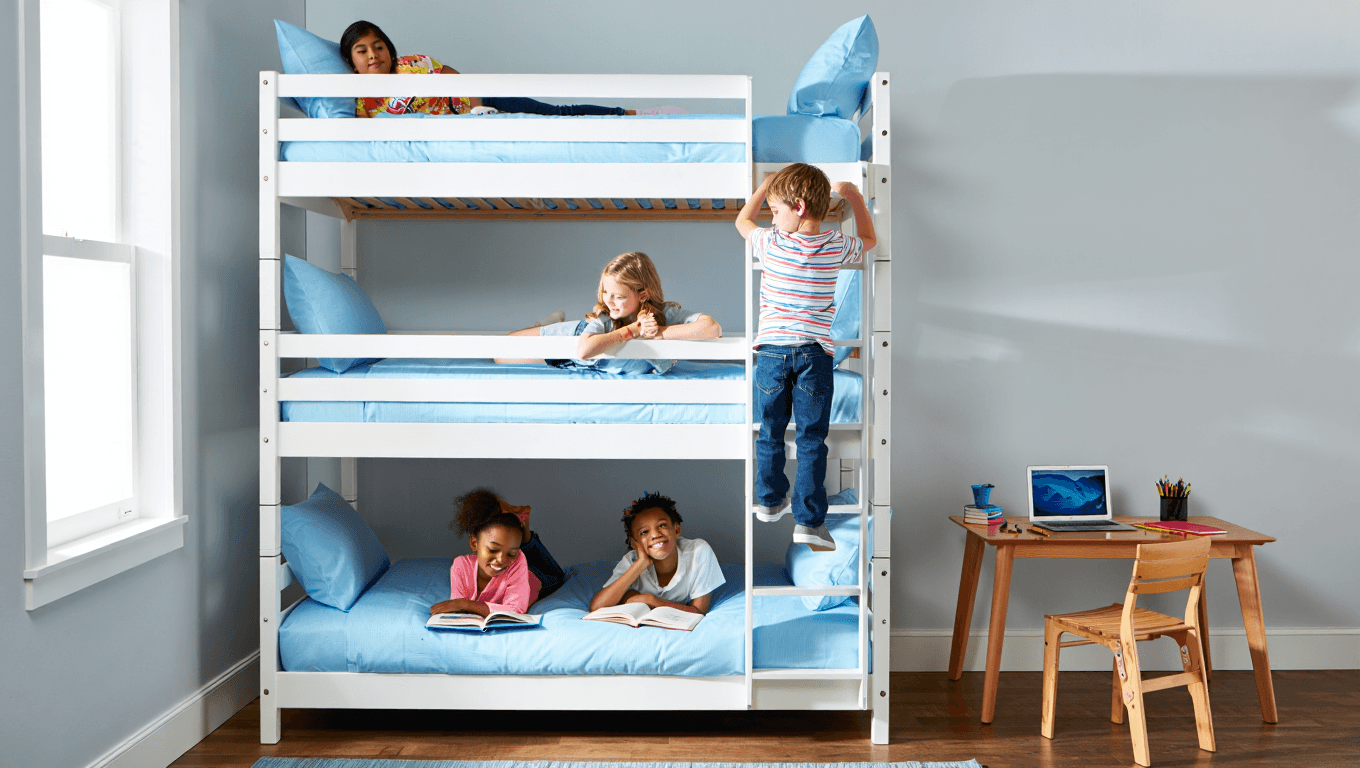 Lit superposé 3 places : la solution maline pour les chambres d'enfants