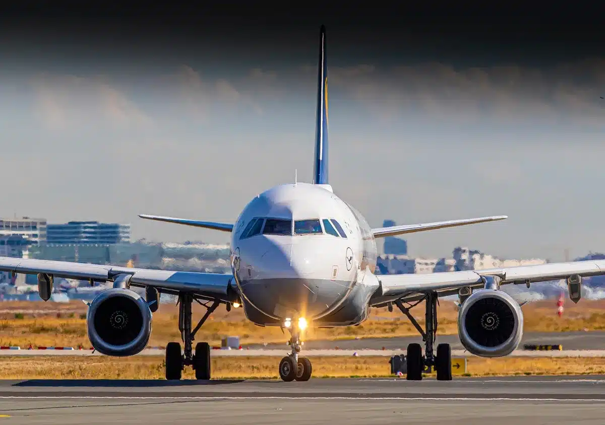 Personnel comptable et documents financiers liés à la livraison d'un avion